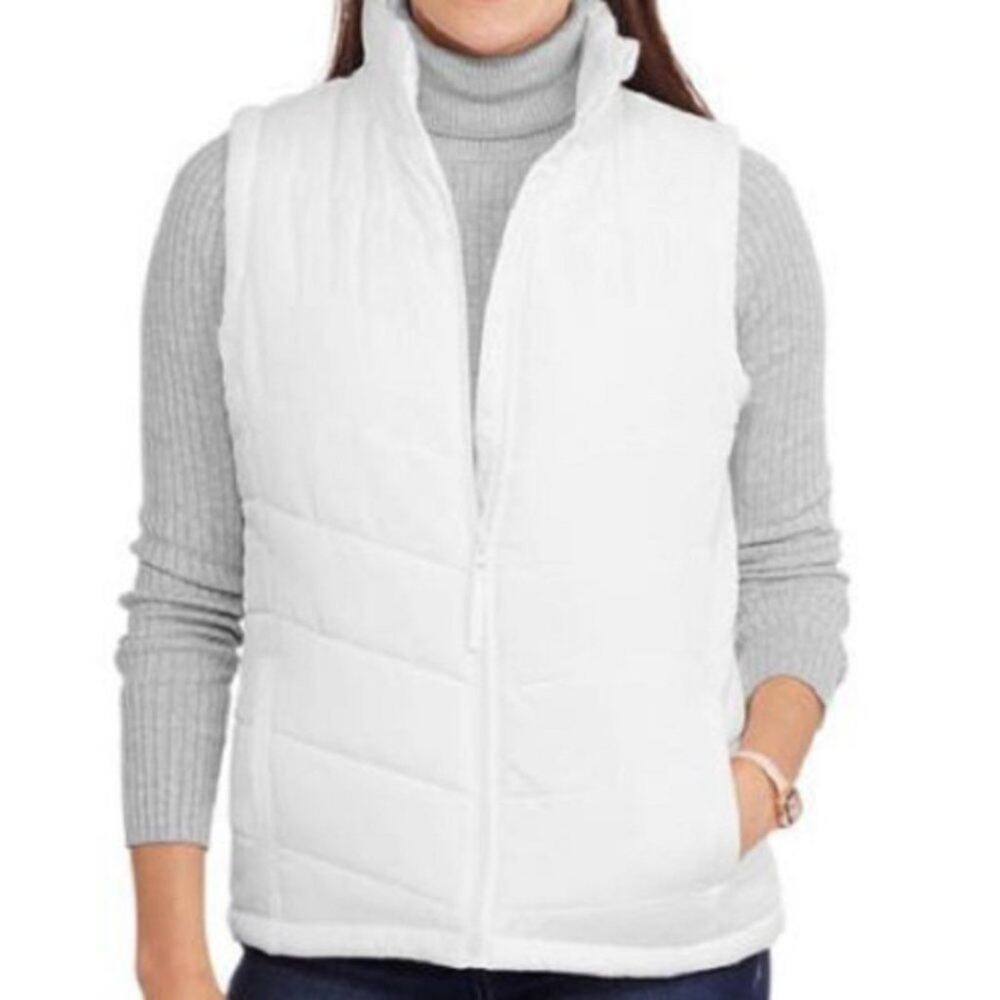 Maxwell Studio Women's Classic White Puffer Vest NWT Size XS